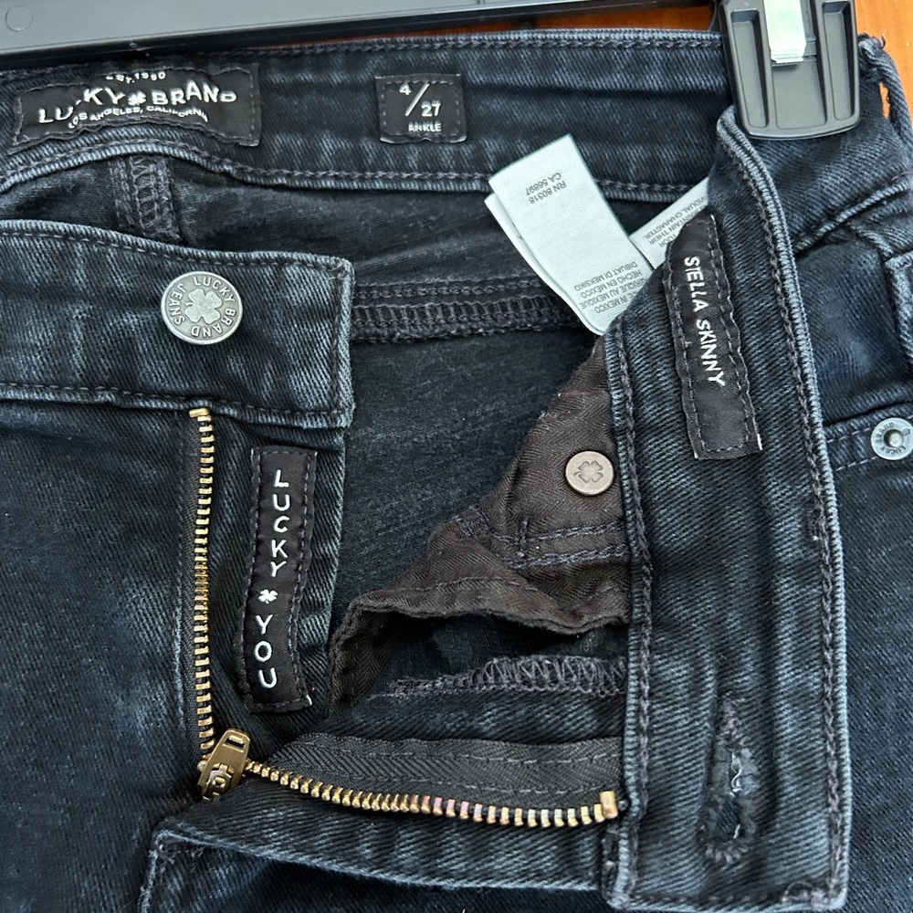 Lucky Brand Stella Skinny Size 4
